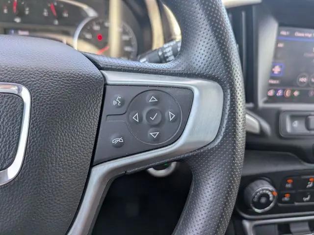 2024 GMC Terrain FWD SLE