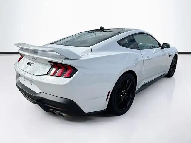 2025 Ford Mustang GT Premium Fastback