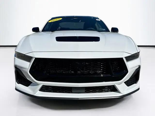 2025 Ford Mustang GT Premium Fastback