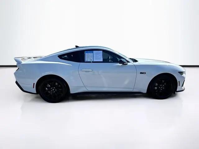 2025 Ford Mustang GT Premium Fastback