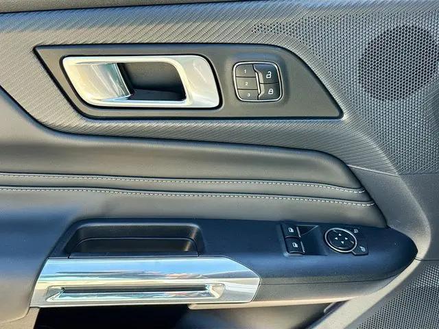 2025 Ford Mustang GT Premium Fastback