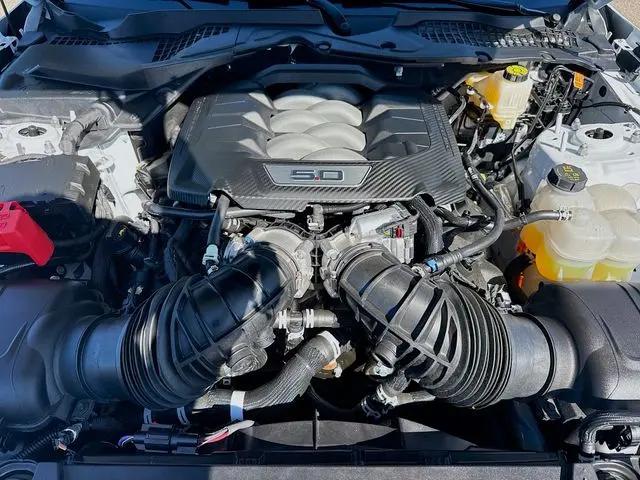 2025 Ford Mustang GT Premium Fastback