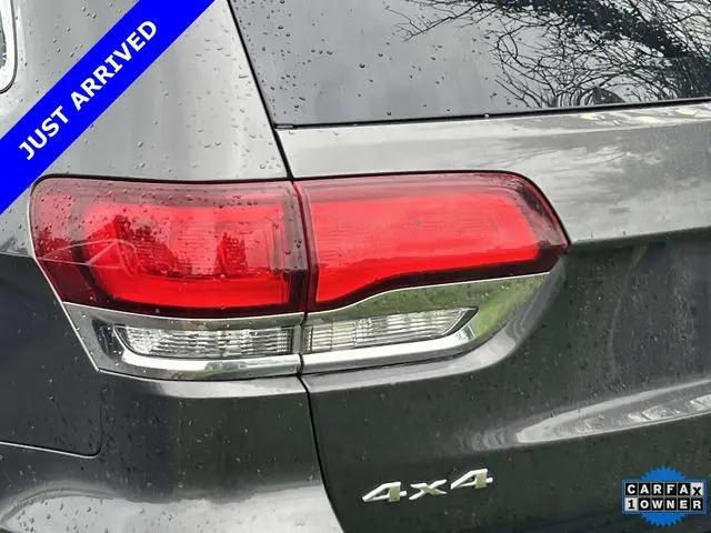 2021 Jeep Grand Cherokee Laredo X 4x4