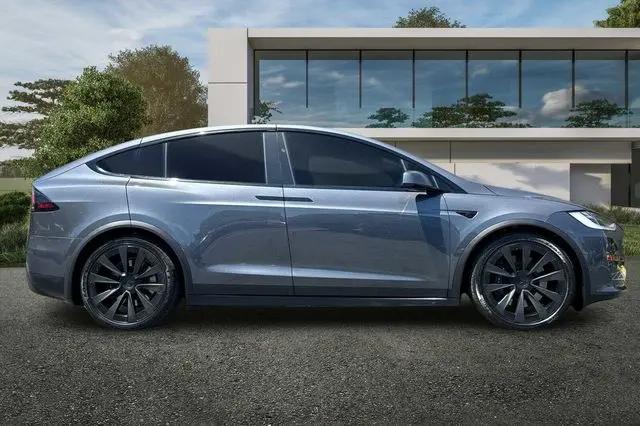 2022 Tesla Model X Dual Motor All-Wheel Drive