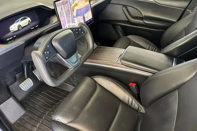 2022 Tesla Model X Dual Motor All-Wheel Drive