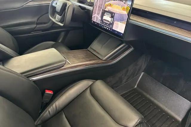 2022 Tesla Model X Dual Motor All-Wheel Drive