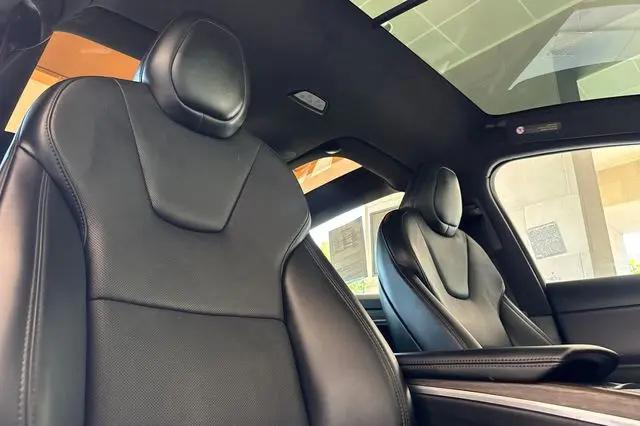 2022 Tesla Model X Dual Motor All-Wheel Drive