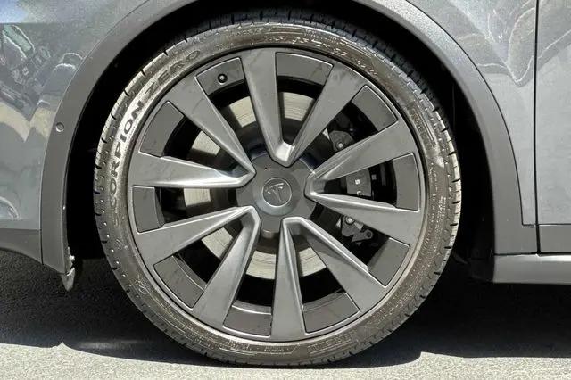 2022 Tesla Model X Dual Motor All-Wheel Drive