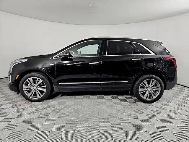 2025 Cadillac XT5 FWD Premium Luxury