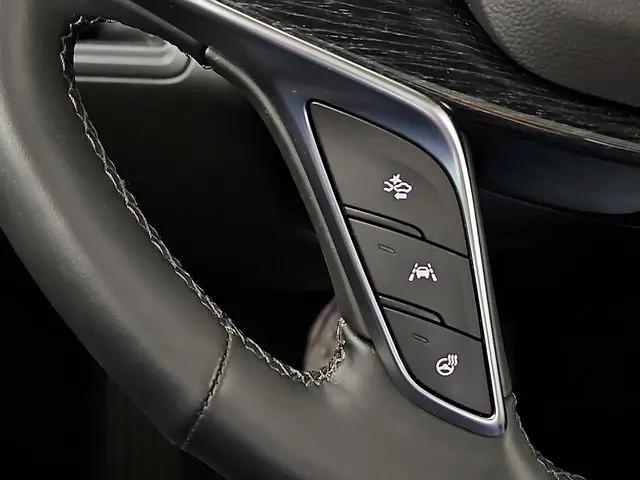 2025 Cadillac XT5 FWD Premium Luxury