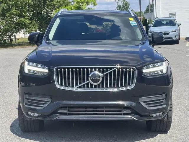 2020 Volvo XC90 T5 Momentum 7 Passenger