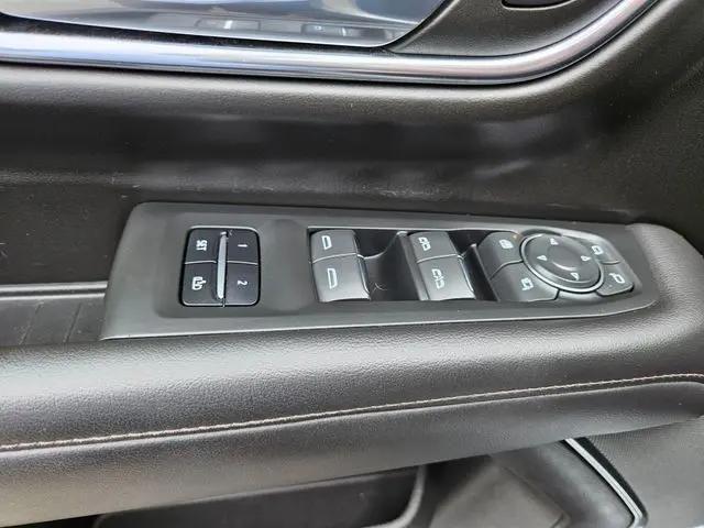2023 Chevrolet Tahoe 4WD High Country
