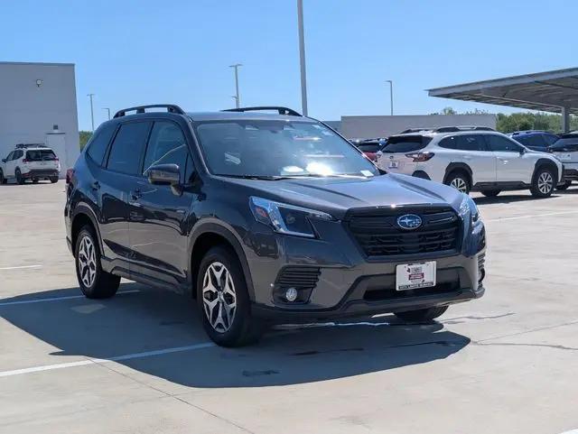 2023 Subaru Forester Premium
