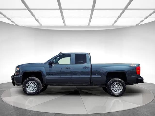 2017 Chevrolet Silverado 1500 2LT