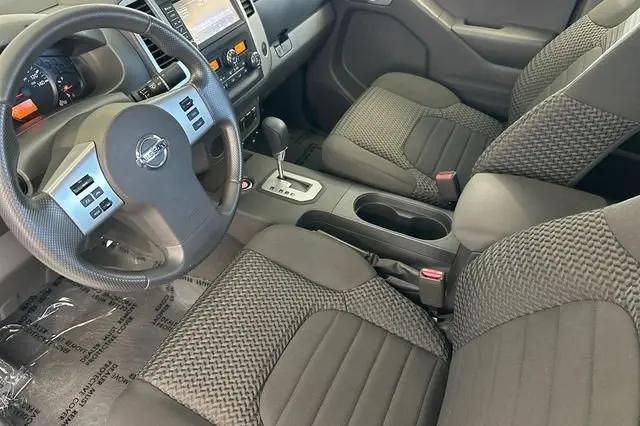 2021 Nissan Frontier King Cab SV 4x2