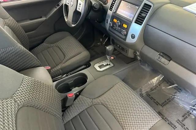 2021 Nissan Frontier King Cab SV 4x2