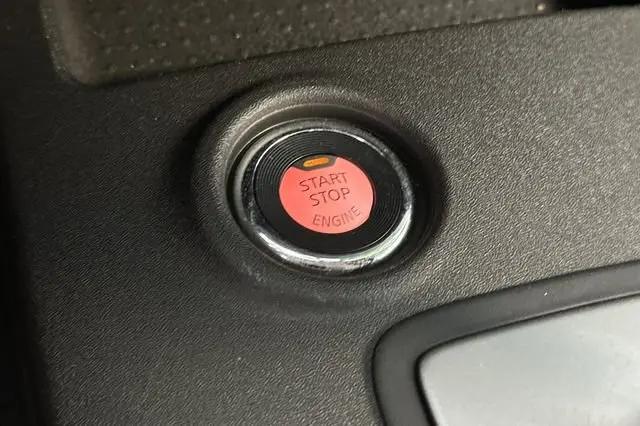 2021 Nissan Frontier King Cab SV 4x2