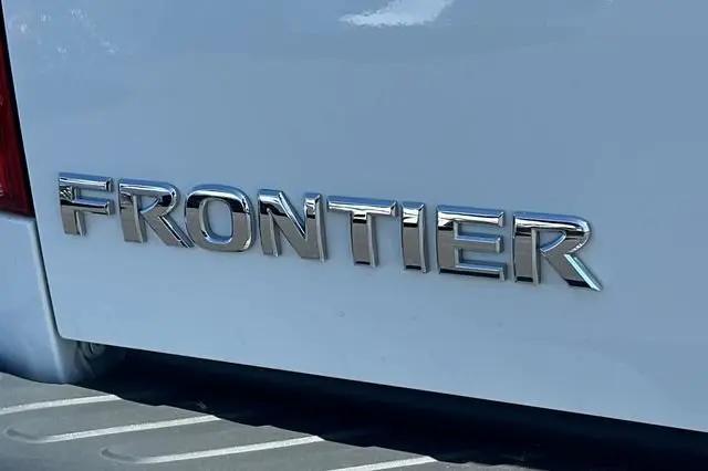 2021 Nissan Frontier King Cab SV 4x2