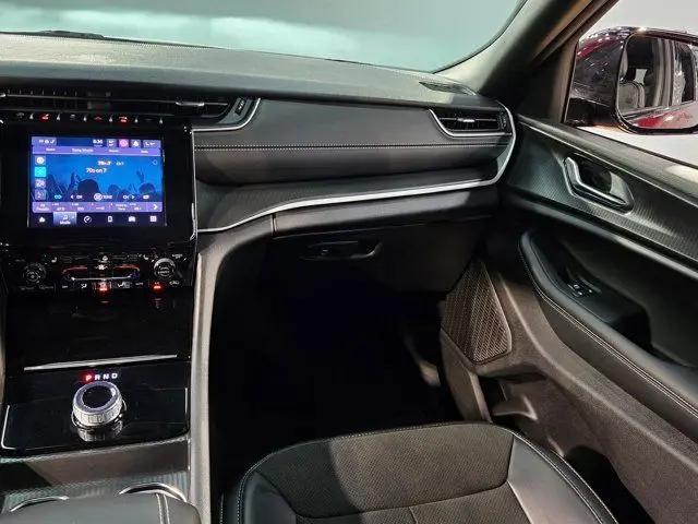 2025 Jeep Grand Cherokee L Altitude X 4x4