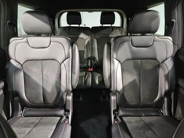 2025 Jeep Grand Cherokee L Altitude X 4x4