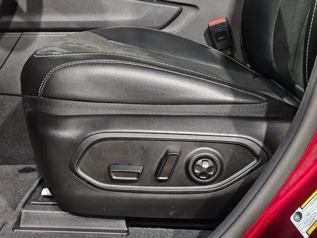2025 Jeep Grand Cherokee L Altitude X 4x4
