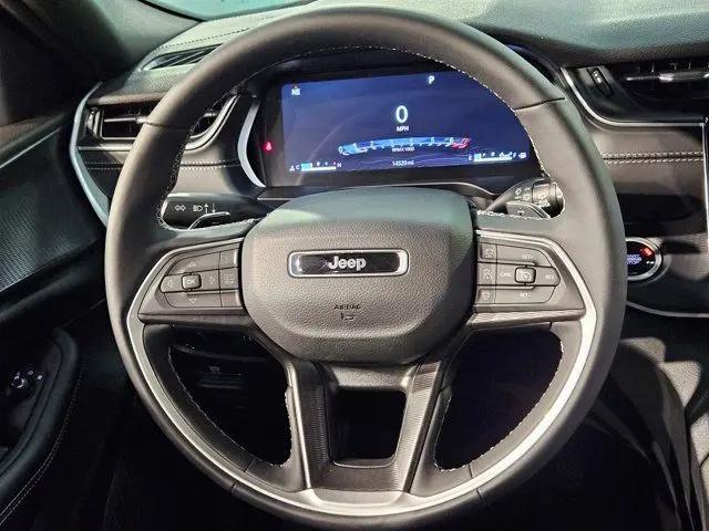 2025 Jeep Grand Cherokee L Altitude X 4x4
