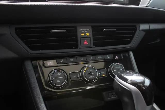 2022 Volkswagen Jetta 1.5T SE