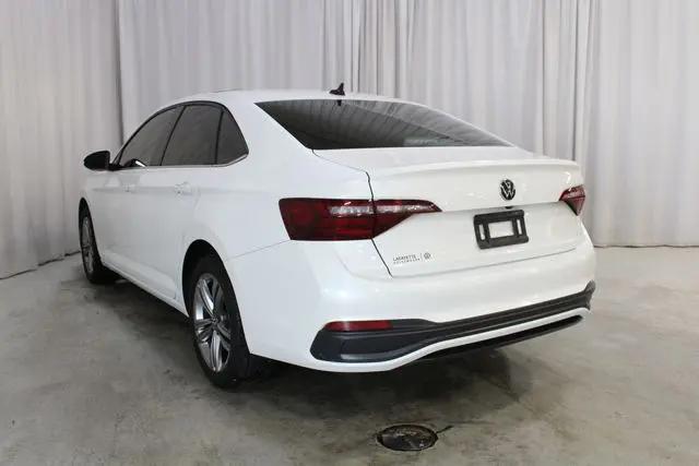 2022 Volkswagen Jetta 1.5T SE