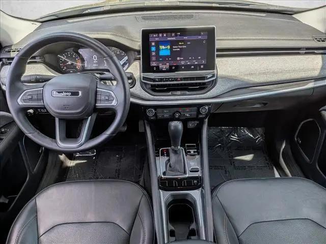2022 Jeep Compass Latitude Lux 4x4