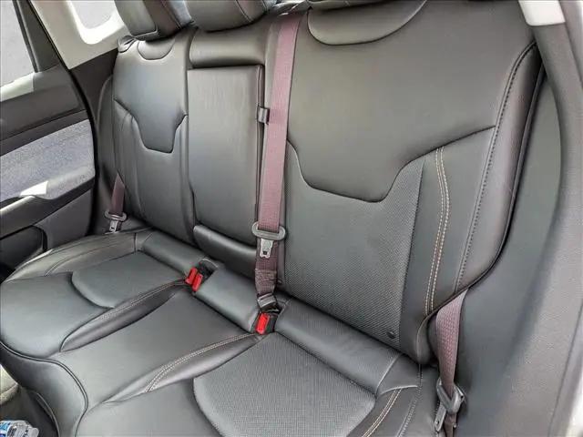 2022 Jeep Compass Latitude Lux 4x4