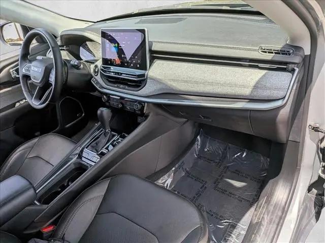2022 Jeep Compass Latitude Lux 4x4