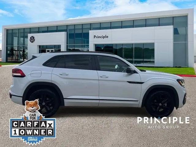2023 Volkswagen Atlas Cross Sport 3.6L V6 SEL R-Line Black
