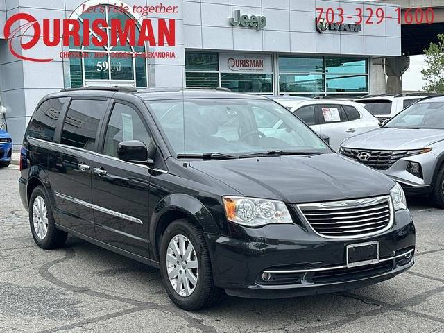 2016 Chrysler Town and Country Touring 2016 Chrysler Town and Country Touring