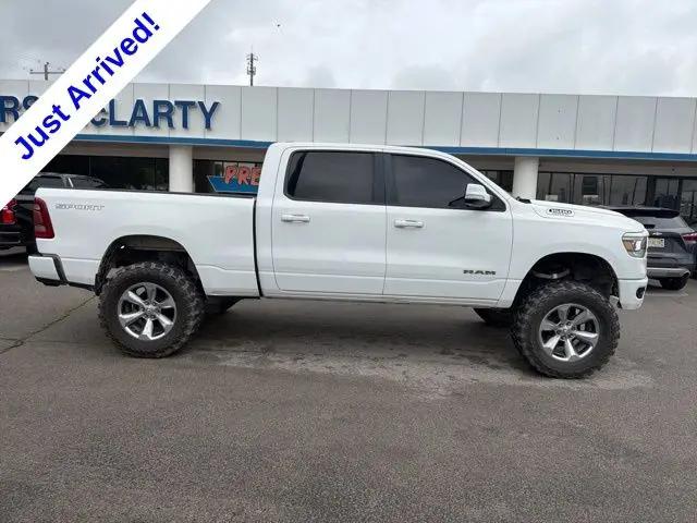 2021 Ram 1500 Big Horn Crew Cab 4x4 6'4" Box