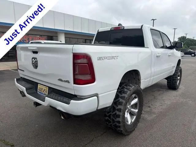2021 Ram 1500 Big Horn Crew Cab 4x4 6'4" Box