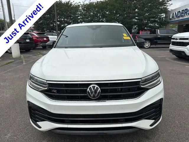 2023 Volkswagen Tiguan 2.0T SE R-Line Black
