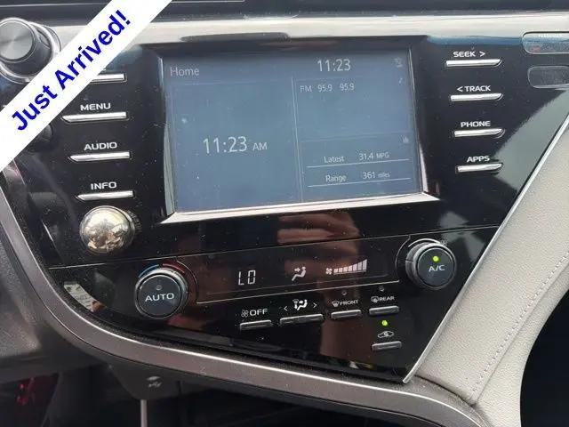2018 Toyota Camry SE
