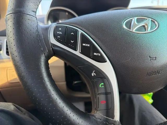 2012 Hyundai Elantra Limited (Ulsan Plant)