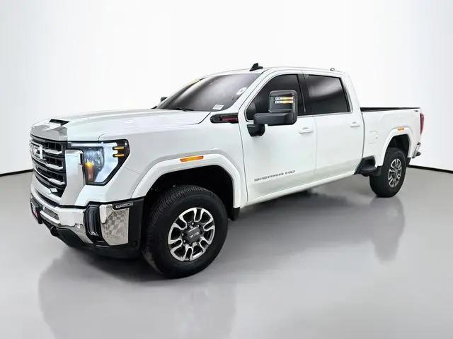 2025 GMC Sierra 2500HD 4WD Crew Cab Standard Bed SLE