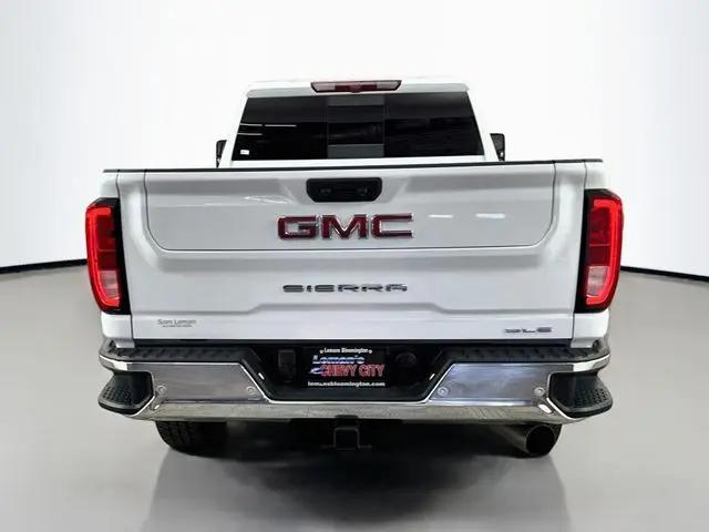 2025 GMC Sierra 2500HD 4WD Crew Cab Standard Bed SLE