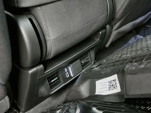2025 GMC Sierra 2500HD 4WD Crew Cab Standard Bed SLE