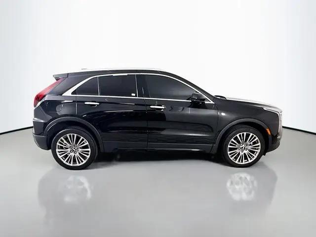 2025 Cadillac XT4 FWD Premium Luxury