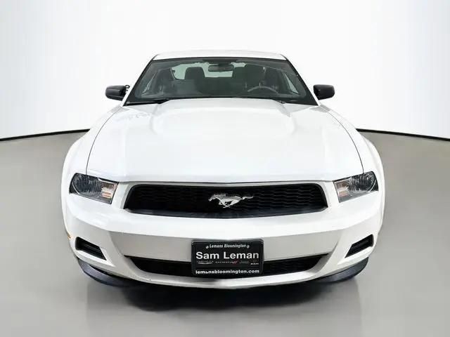 2012 Ford Mustang V6
