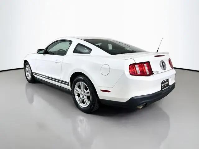 2012 Ford Mustang V6