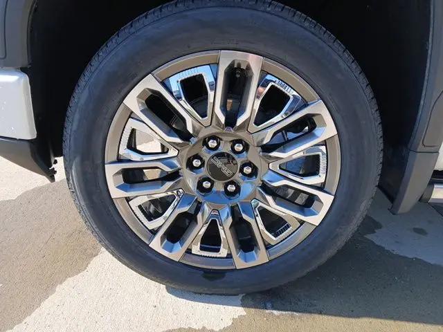 2025 GMC Sierra 1500 4WD Crew Cab Short Box Denali Ultimate