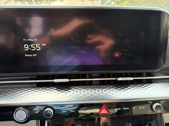 2023 Kia Carnival MPV SX Prestige