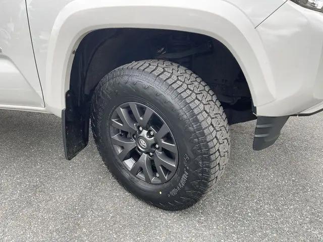 2020 Toyota Tacoma SR5 V6