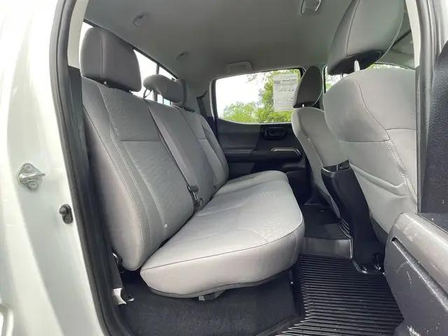 2020 Toyota Tacoma SR5 V6