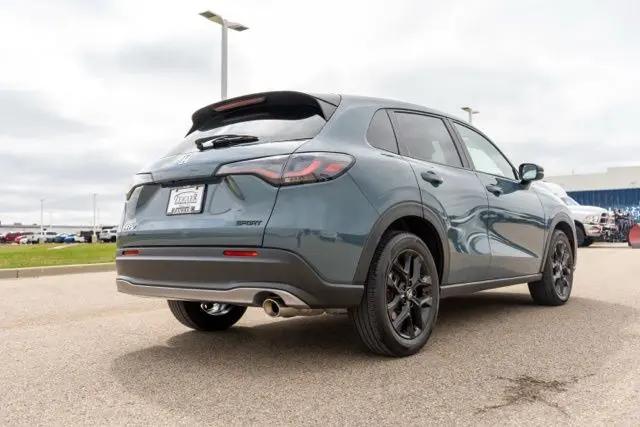 2025 Honda HR-V 2WD Sport