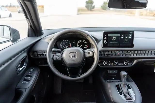 2025 Honda HR-V 2WD Sport